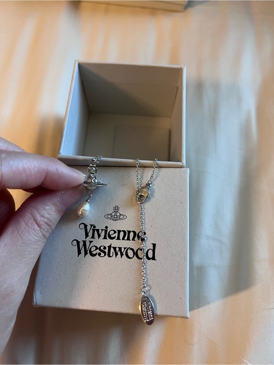 Vivienne Westwood Jewelry - Vivienne Westwood Claude Emiliana Silver and White Pearl Charm Necklace